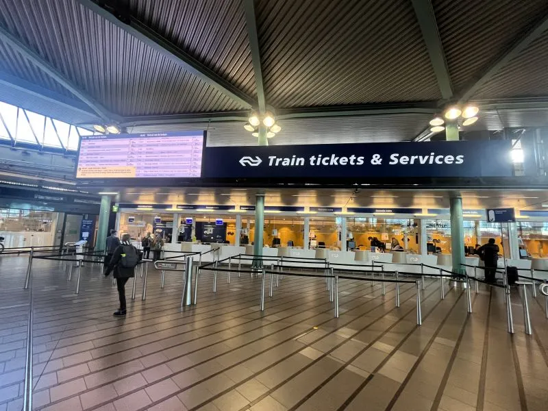 Bahn Service Center Amsterdam Schiphol Airport